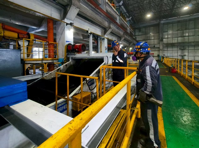 陜煤建設(shè)洗選煤運營公司紅柳林洗煤廠項目部：心有猛虎，細嗅薔薇