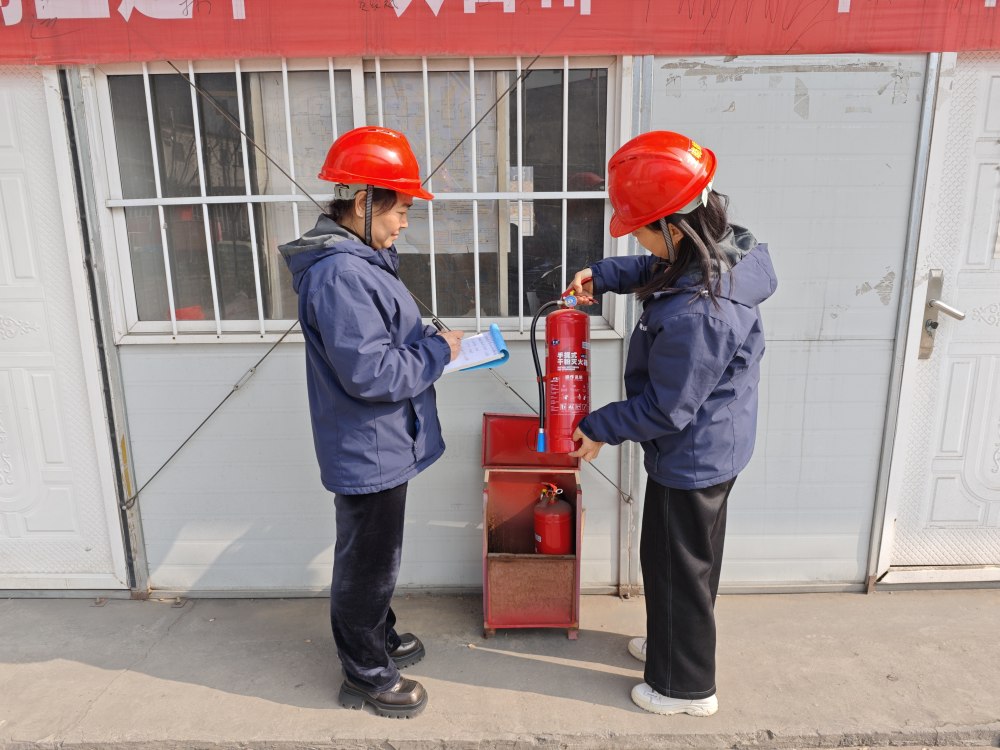 工地綻芳華，她們了不起！