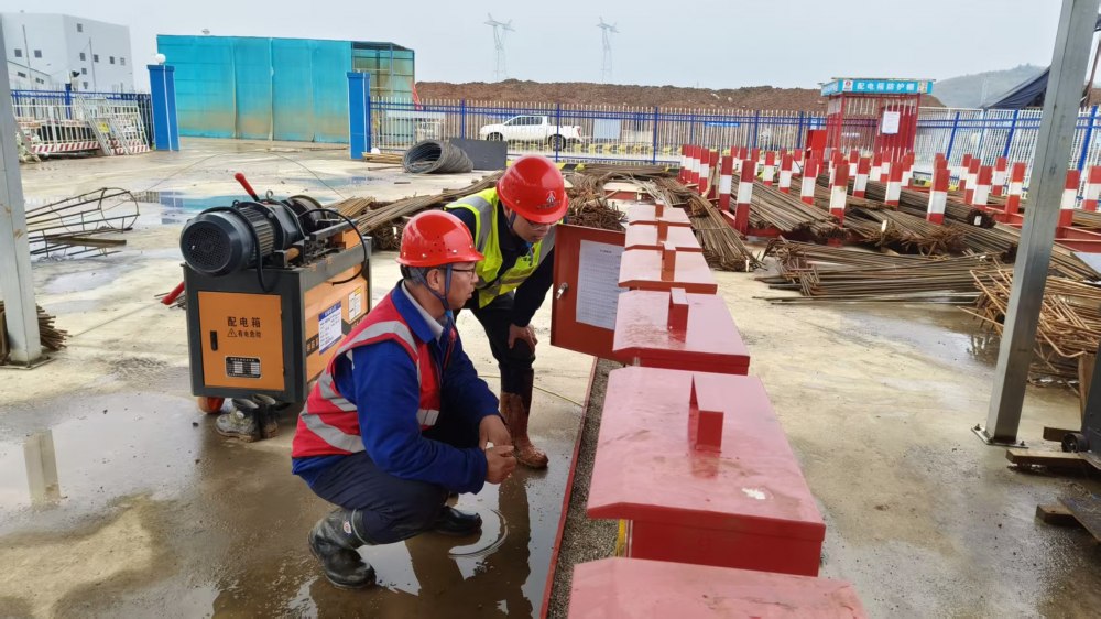 陜煤建設(shè)渭南分公司第一項目部：春日攻堅搶實干 項目建設(shè)踏春行